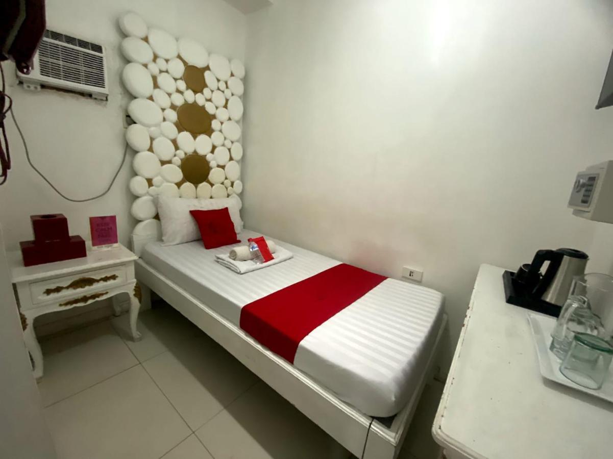 Oyo 104 Manila Venetian Hotel المظهر الخارجي الصورة