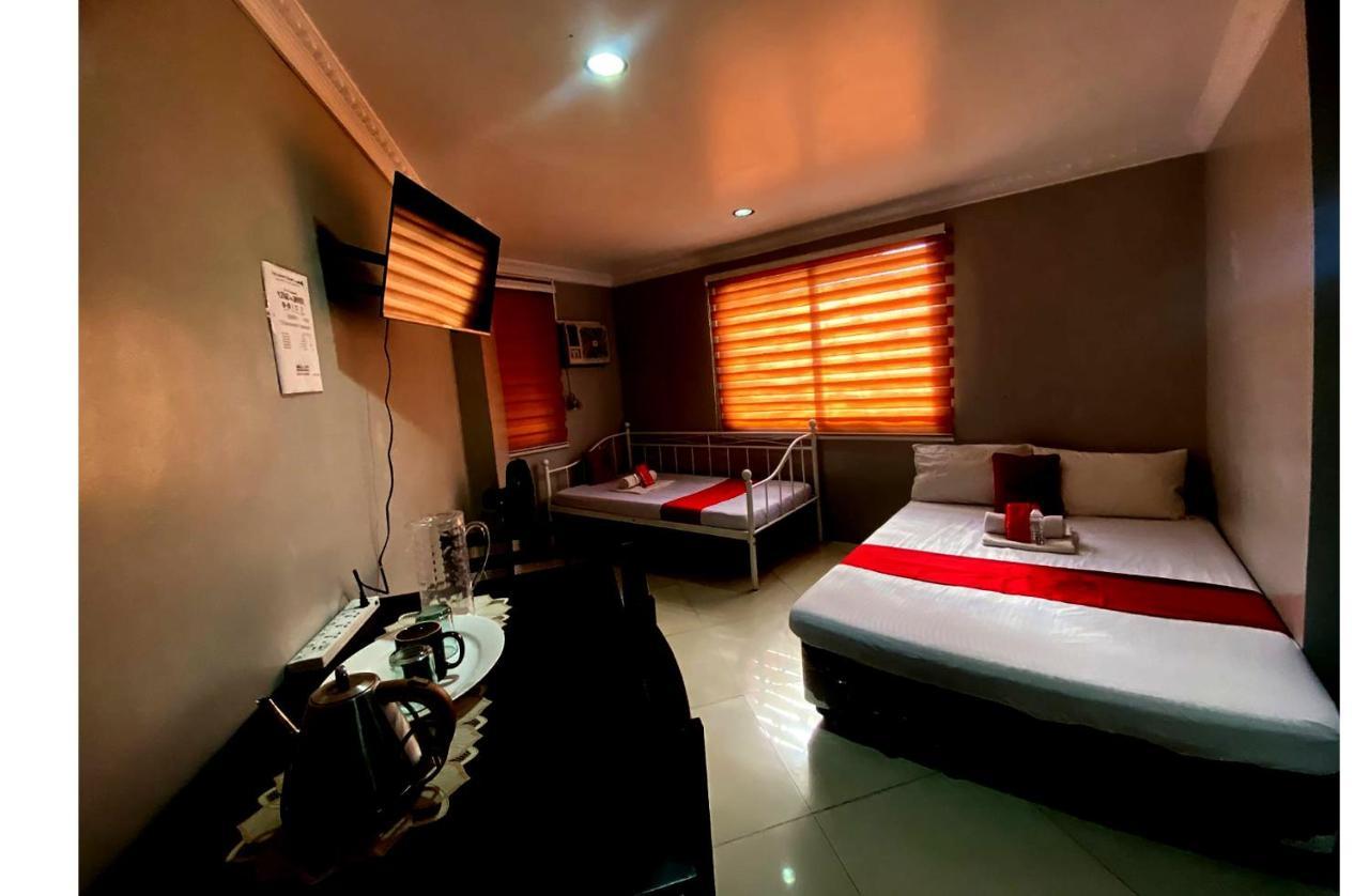 Oyo 104 Manila Venetian Hotel المظهر الخارجي الصورة
